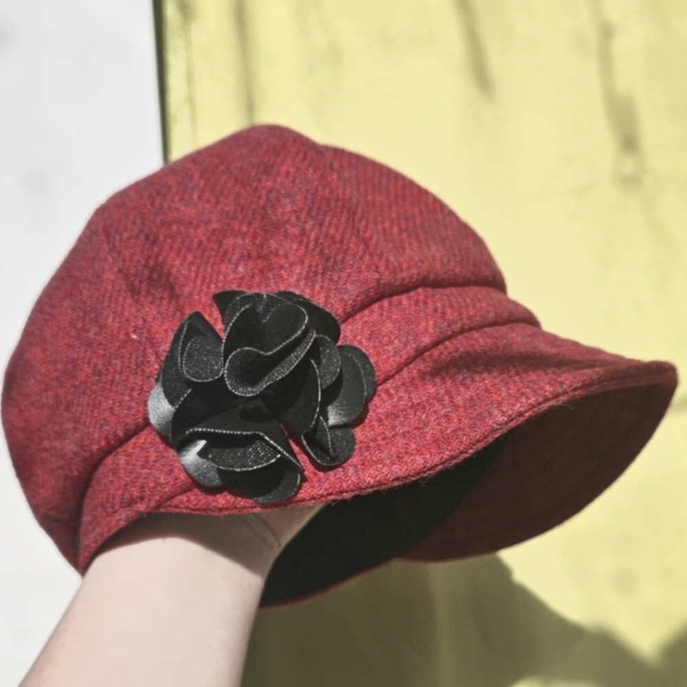 Red Newsboy Tweed Wool Hat with Black Flower Accent